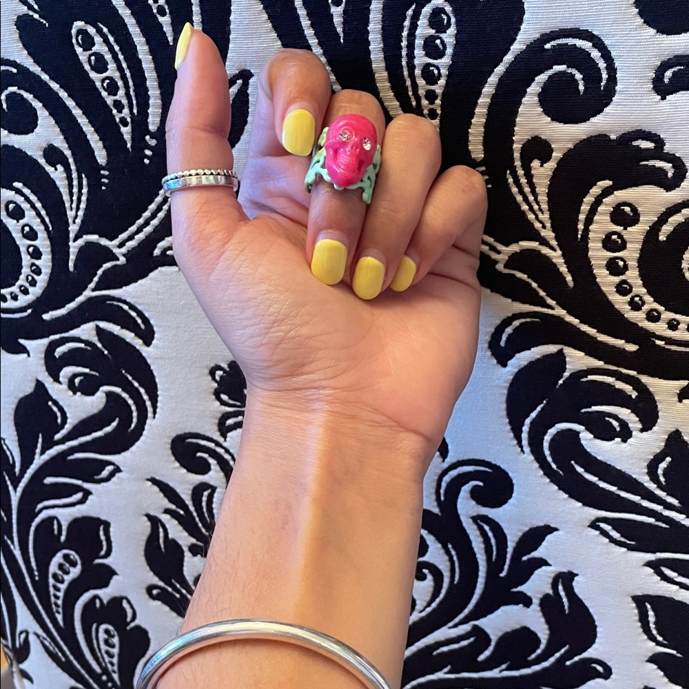 3 for $15 💖 Unique Pink and Green Statement Ring